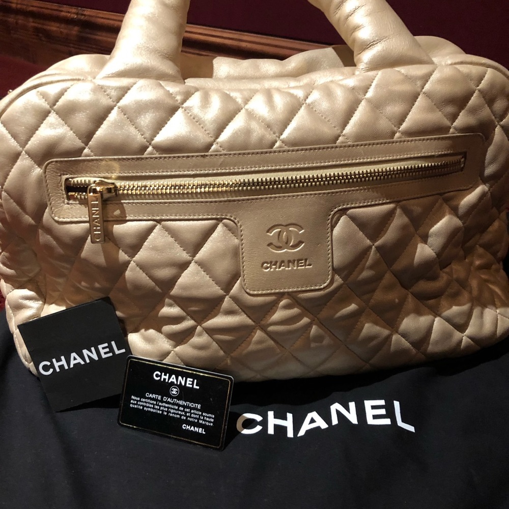 Chanel hold everything bag, with dust bag.